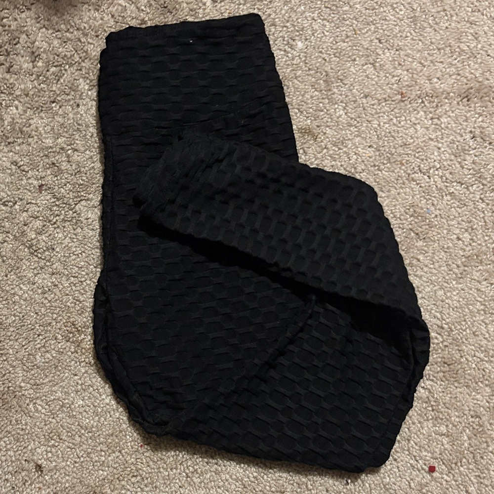 Rue21 Black Textured Leggings
